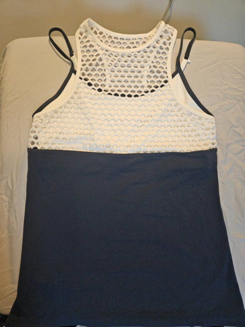 Lorna Jane Womens L NWT Crown Excel Tank Sports Bra Combo Navy White Mesh
